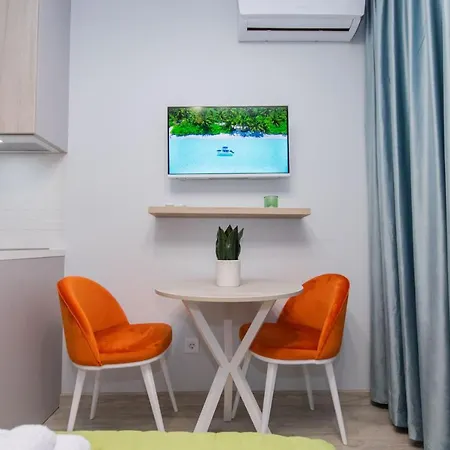 Myfreedom Апартаменти Вул Дегтярівська 25А Метро Шулявська Kyiv Exterior photo